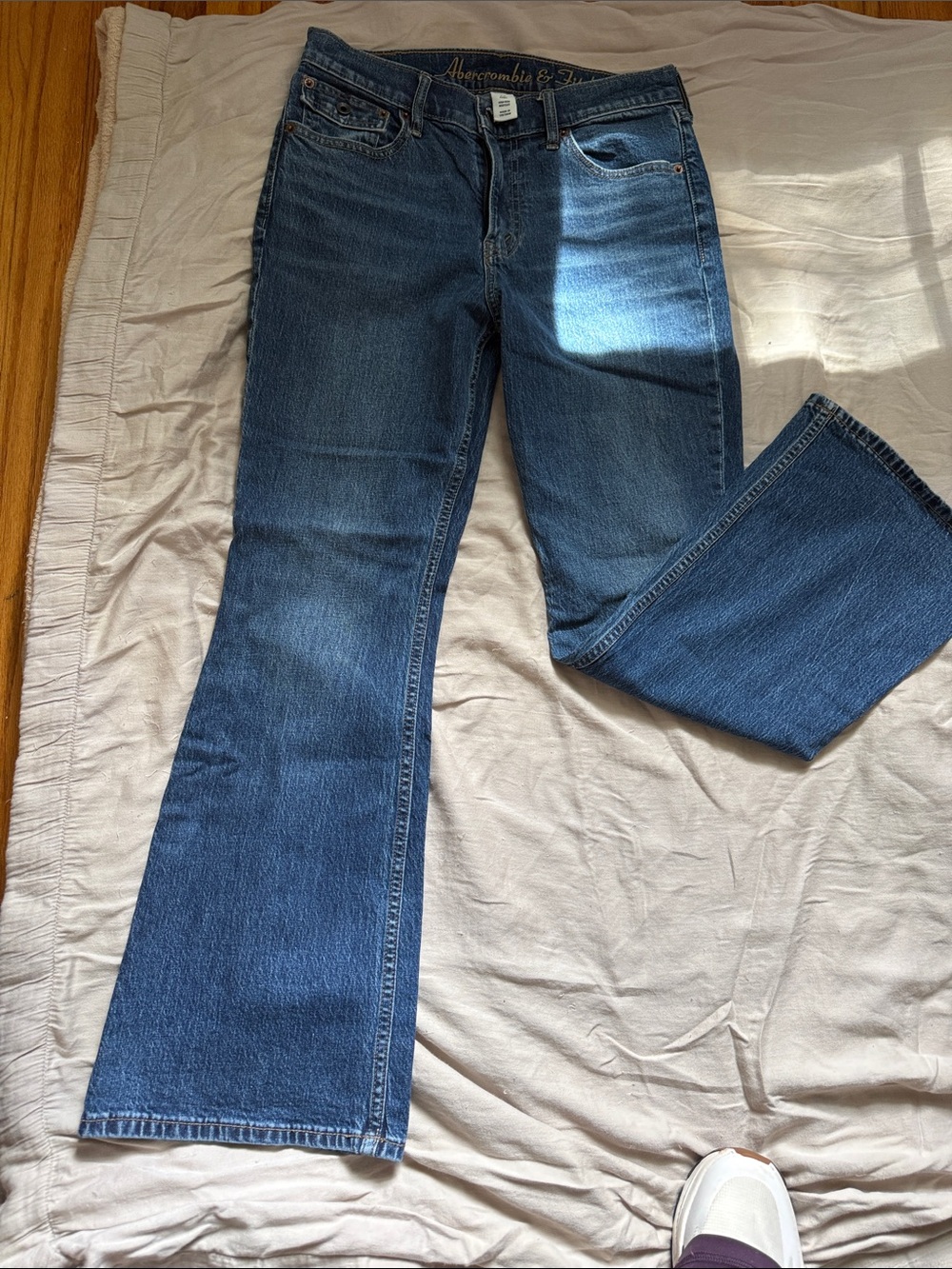 Abercrombie & Fitch Women's Flared Jeans - Medium Blue Wash